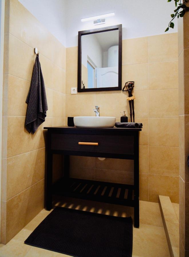 Zakarias Apartments ミエルクレア＝チュク エクステリア 写真