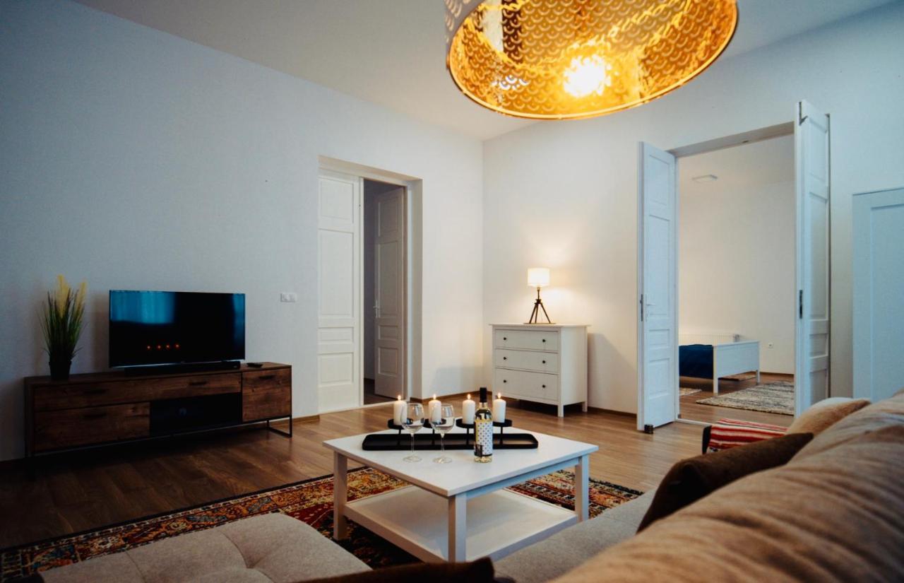 Zakarias Apartments ミエルクレア＝チュク エクステリア 写真
