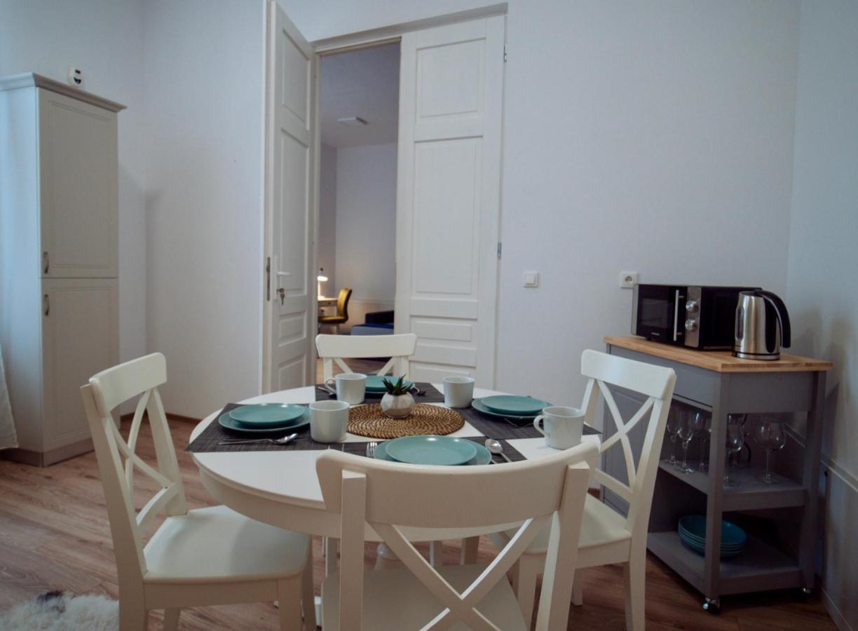 Zakarias Apartments ミエルクレア＝チュク エクステリア 写真