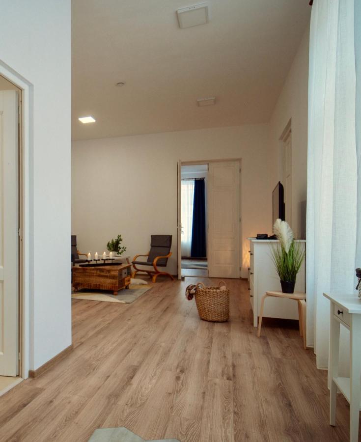 Zakarias Apartments ミエルクレア＝チュク エクステリア 写真